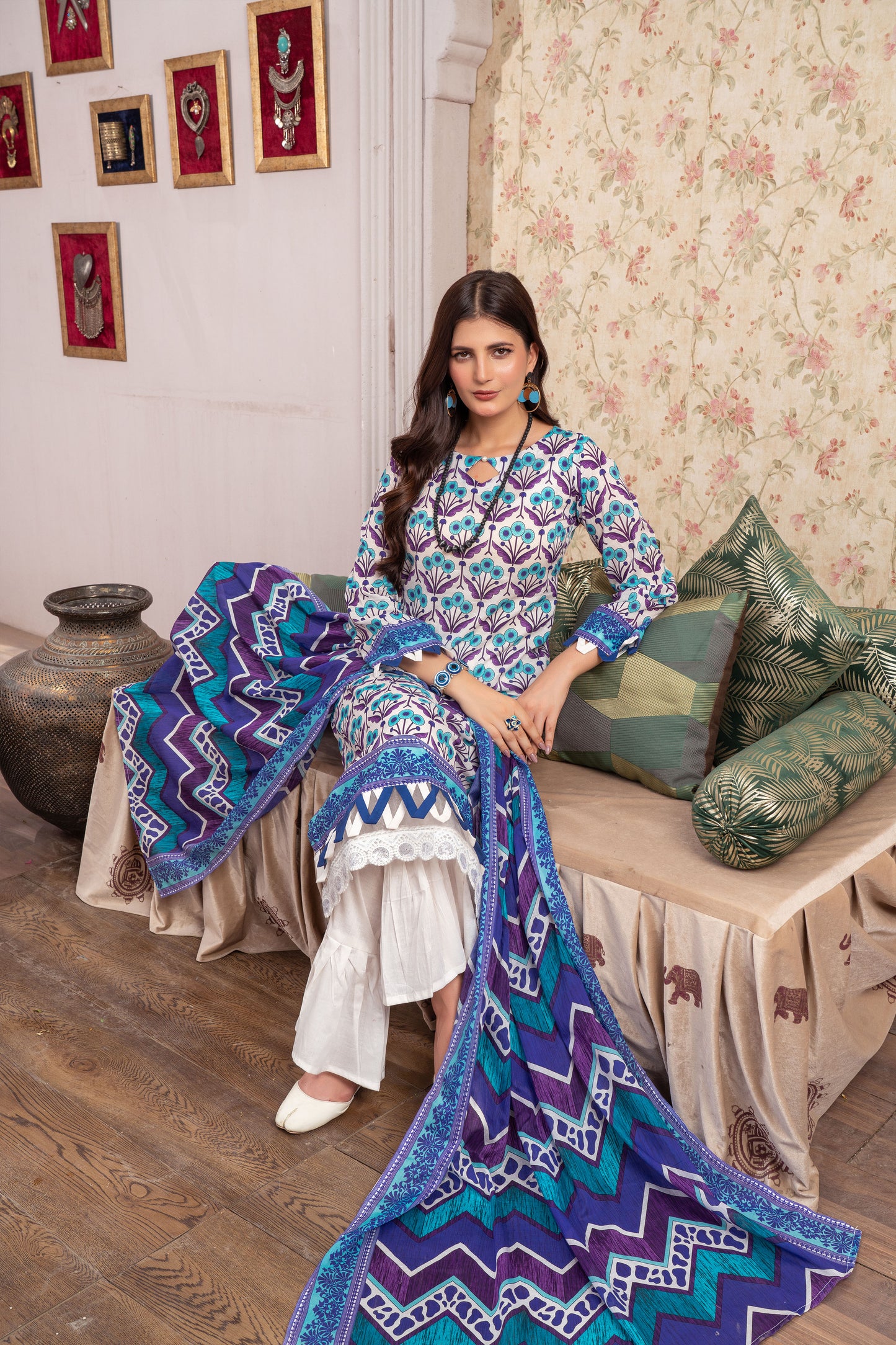 Unstitched 3-piece Lawn Printed