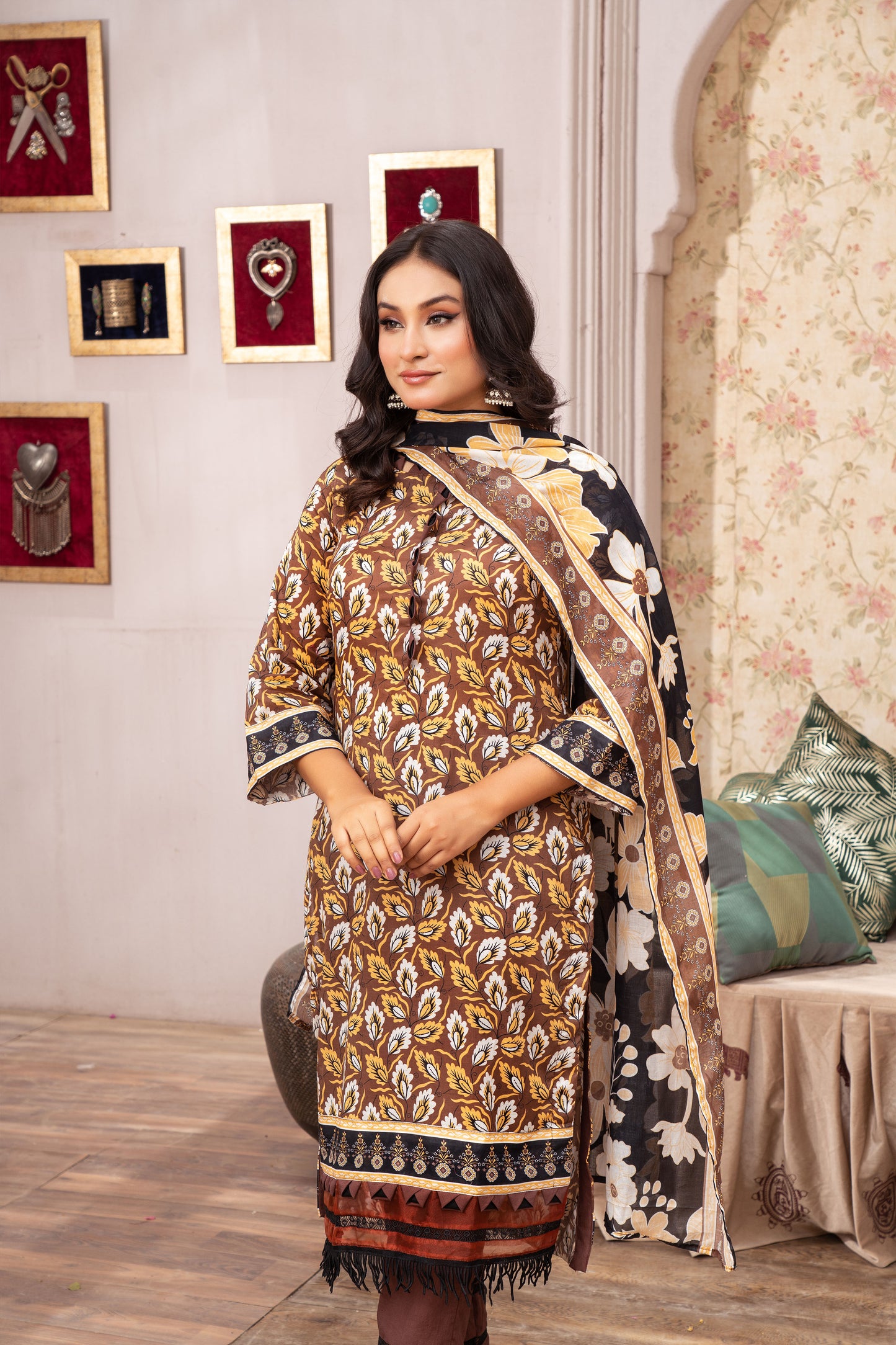 Unstitched 3-piece Lawn Printed