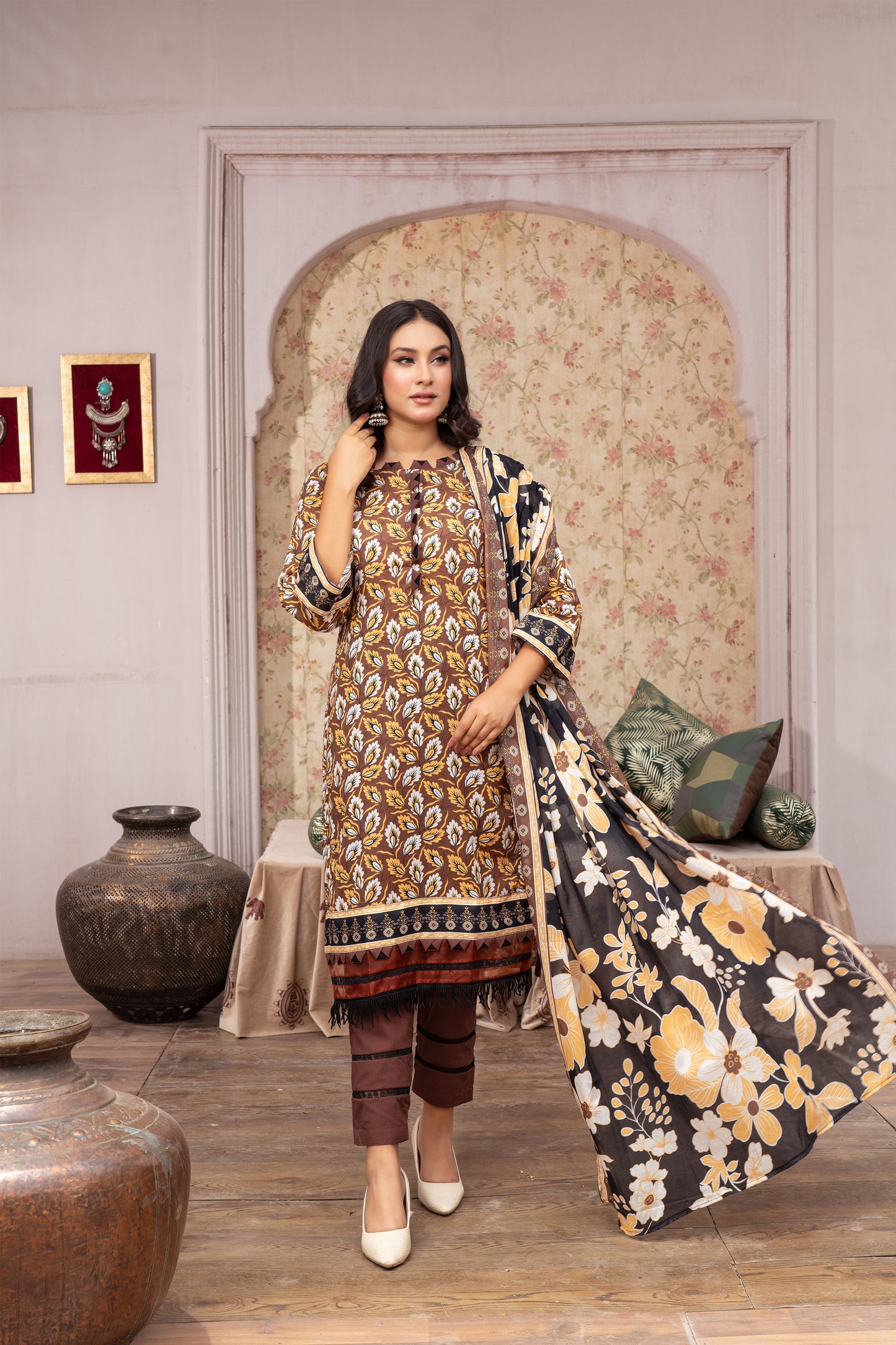 Unstitched 3-piece Lawn Printed