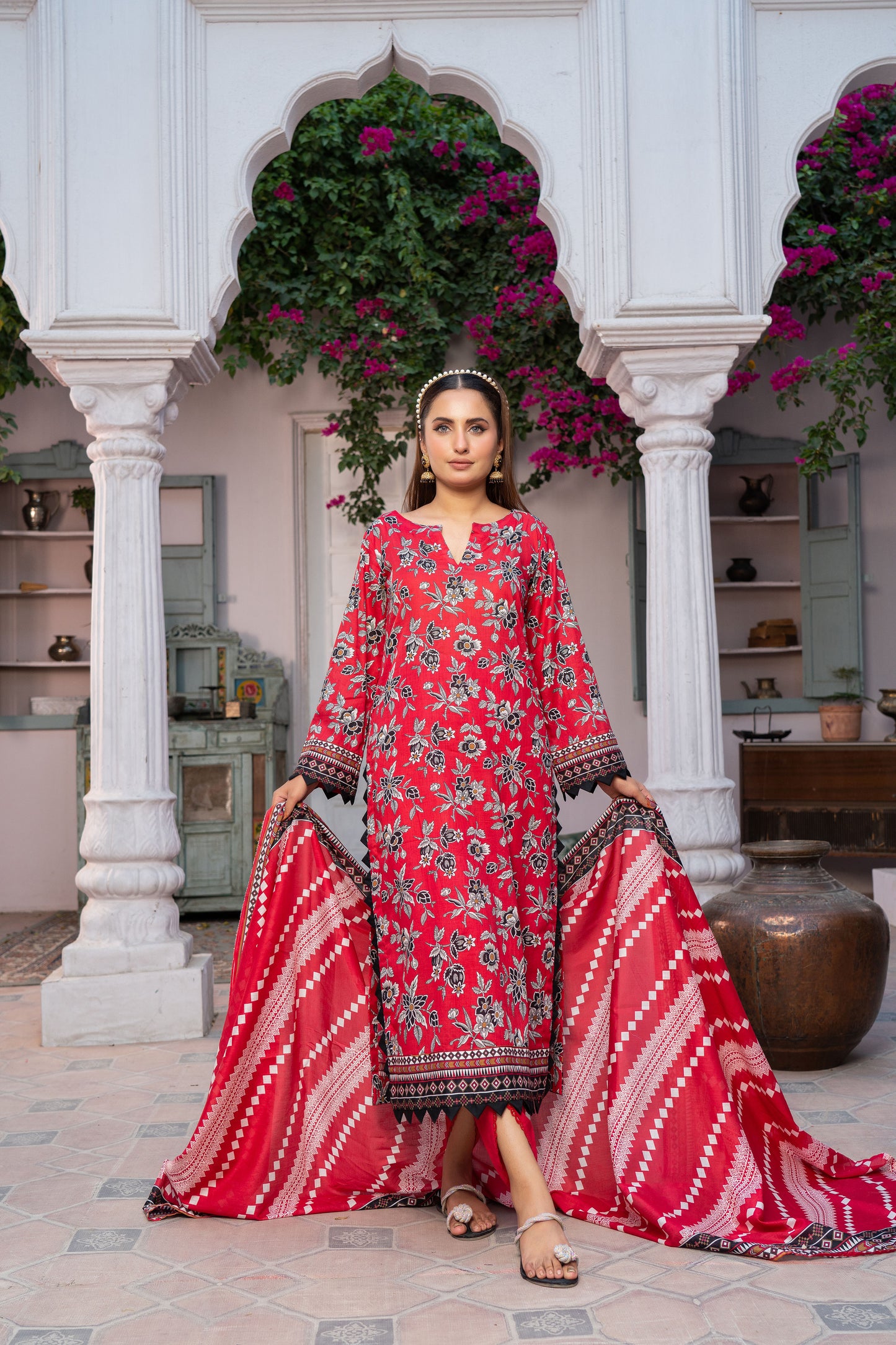 Unstitched 3-piece Lawn Printed