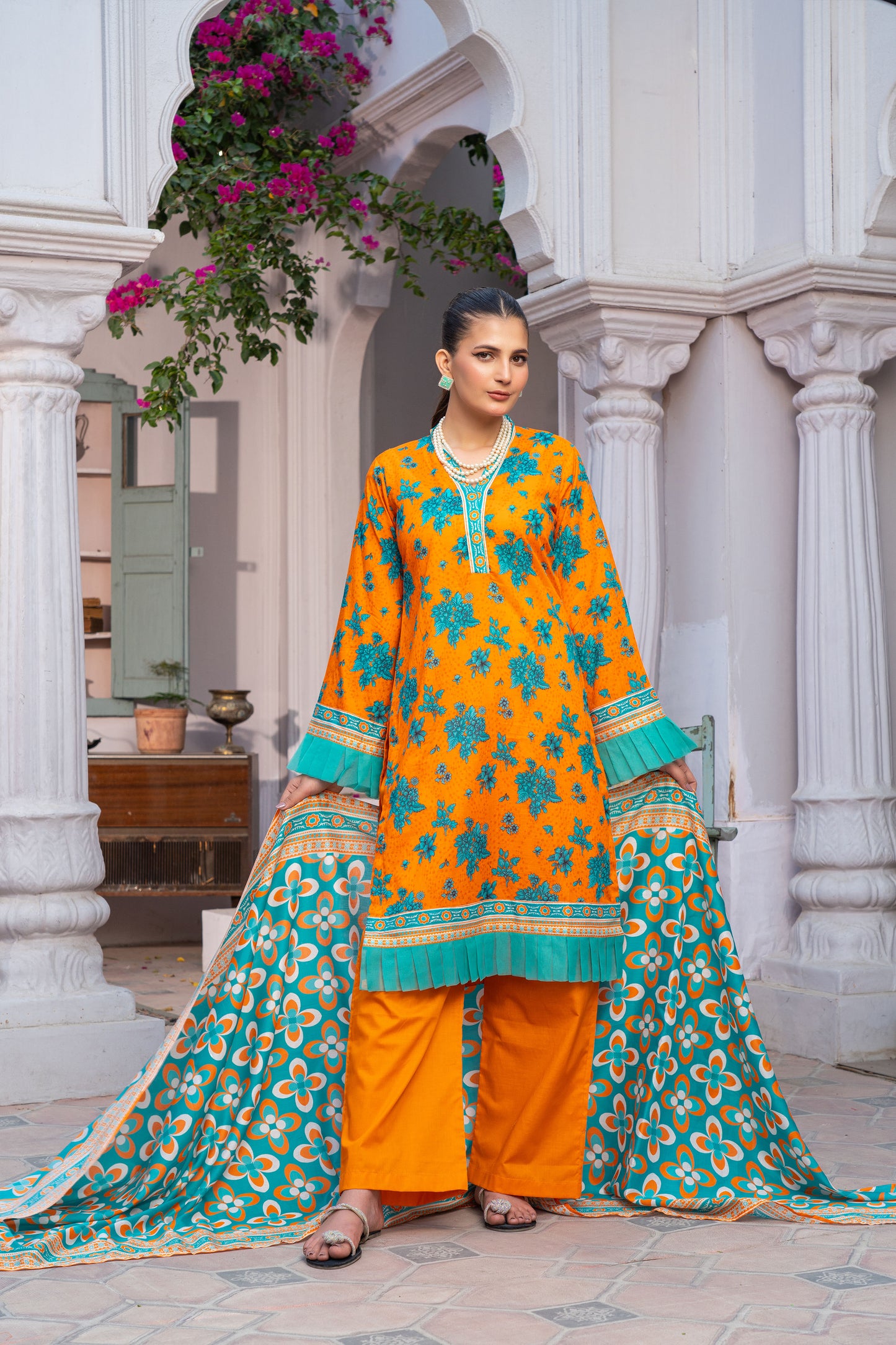 Unstitched 3-piece Lawn Printed