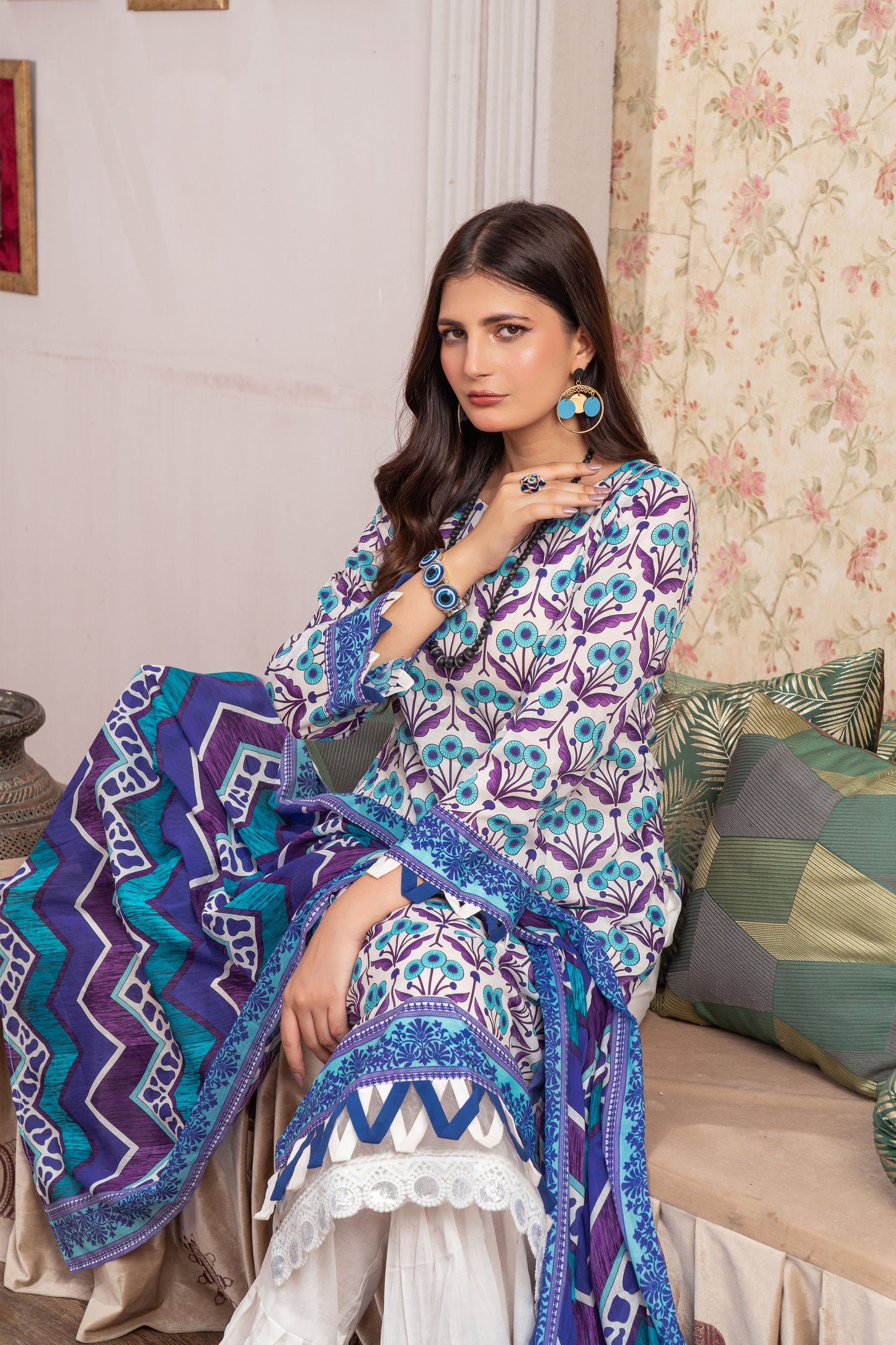 Unstitched 3-piece Lawn Printed